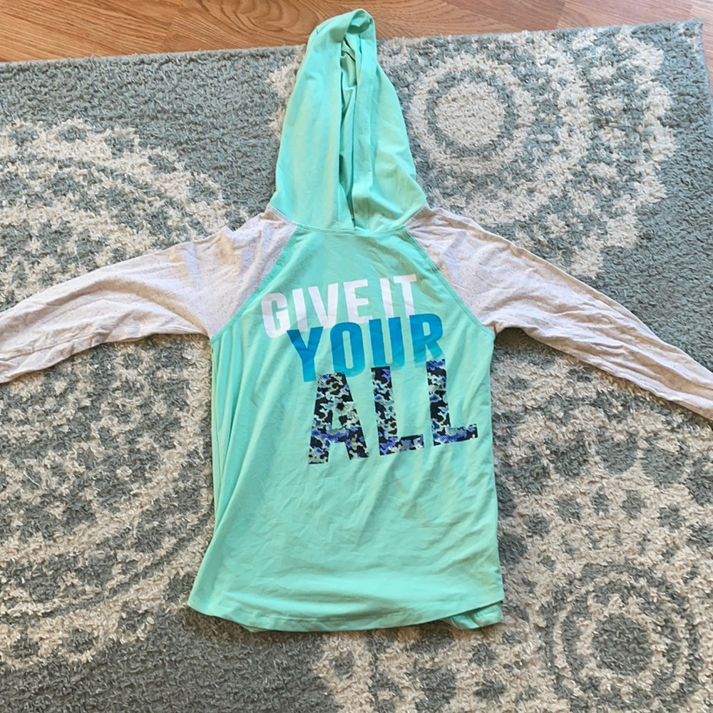 Good quality shirt/ blue and white with letters